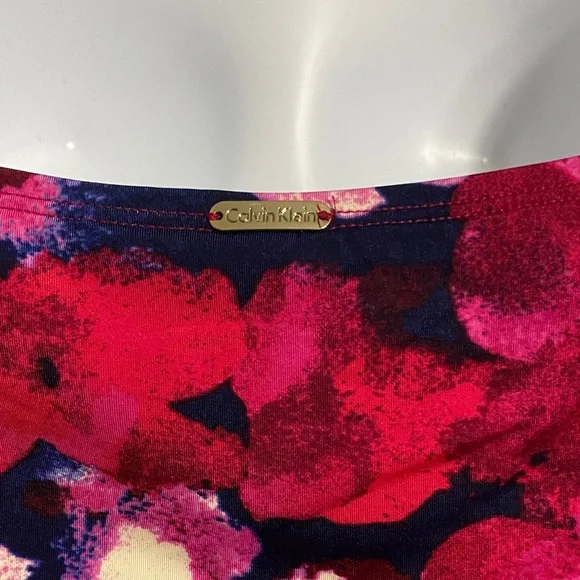 Calvin Klein tankini Top! - Picture 7 of 12